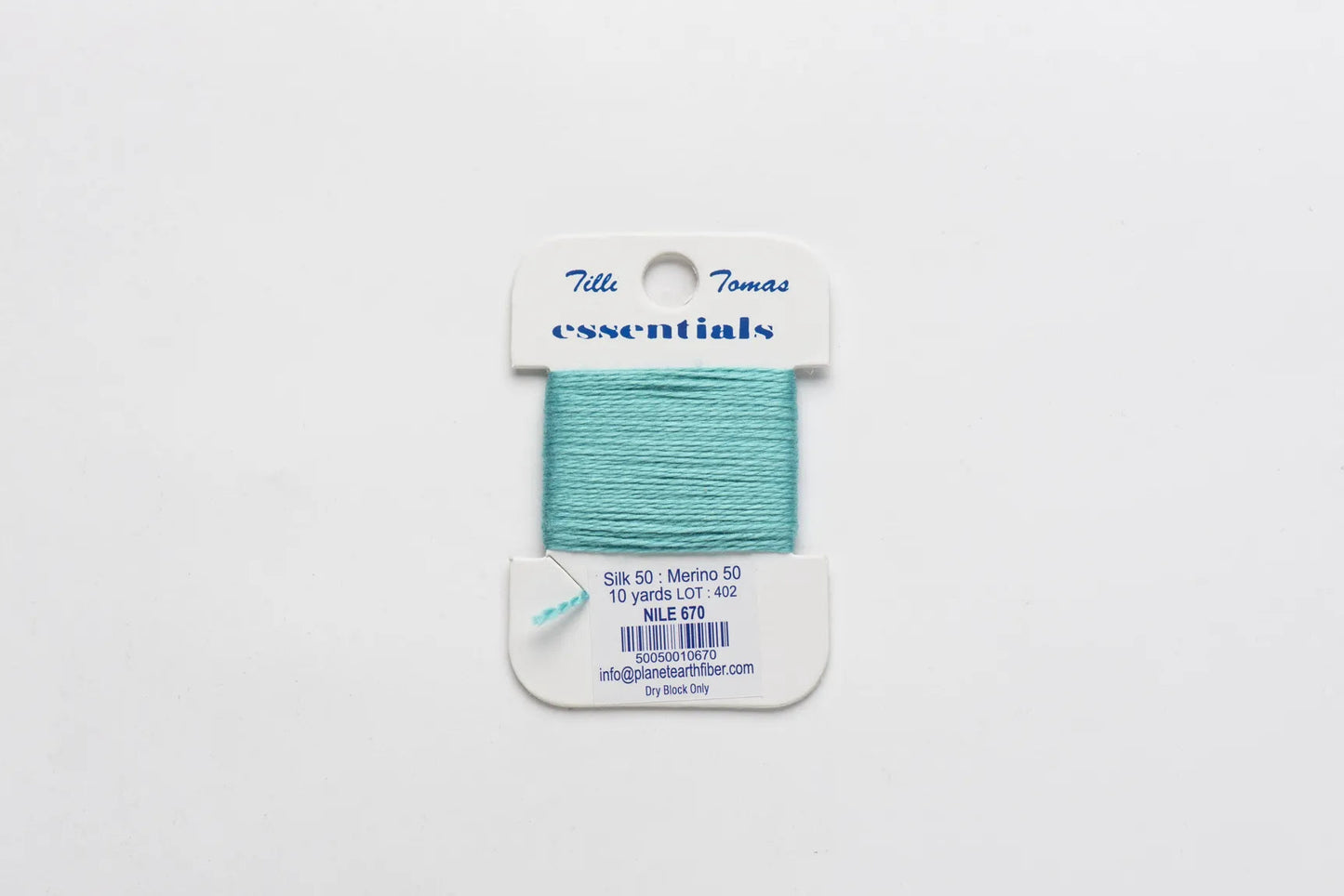 Essentials Card (670) Nile