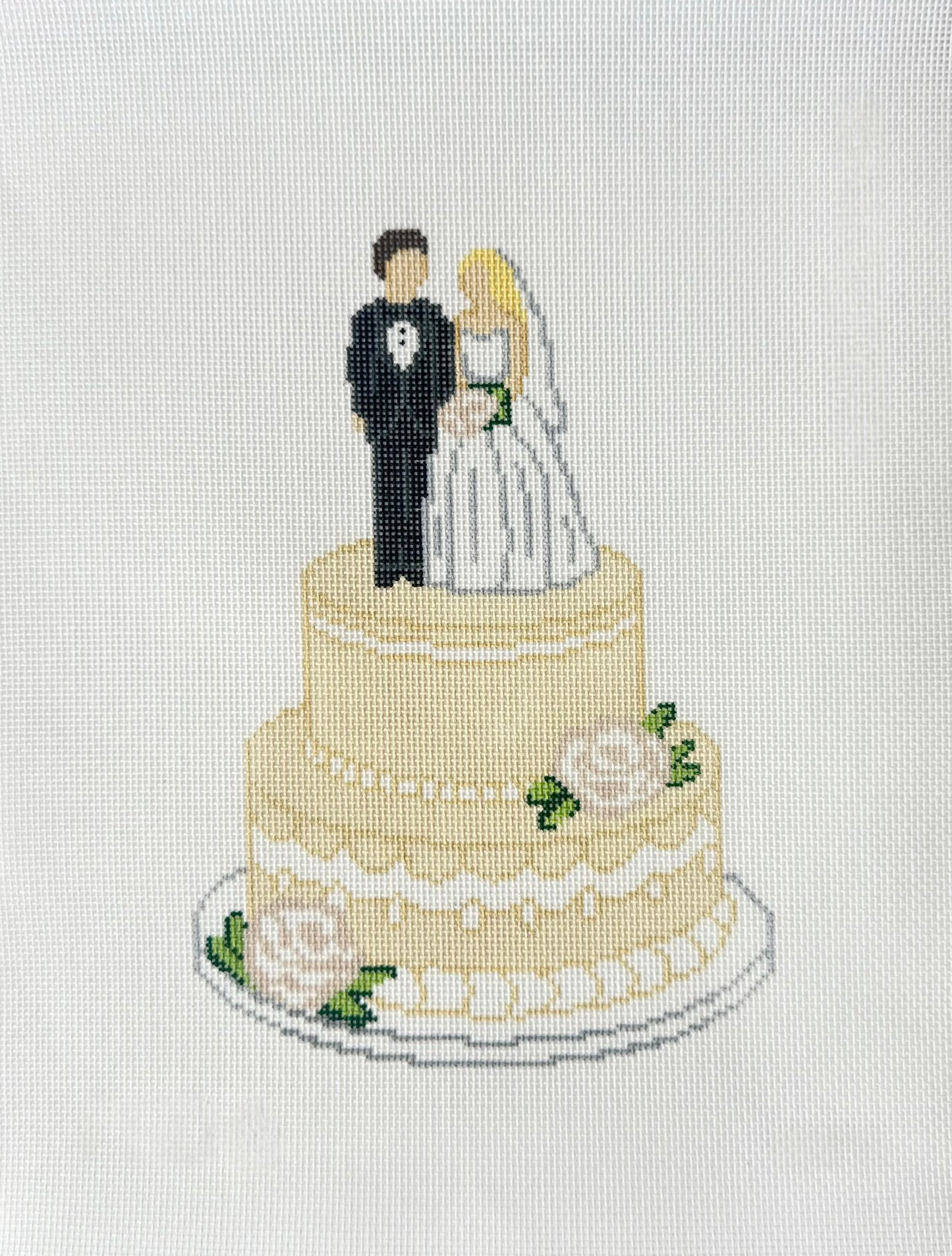 Wedding Cake (White Roses)